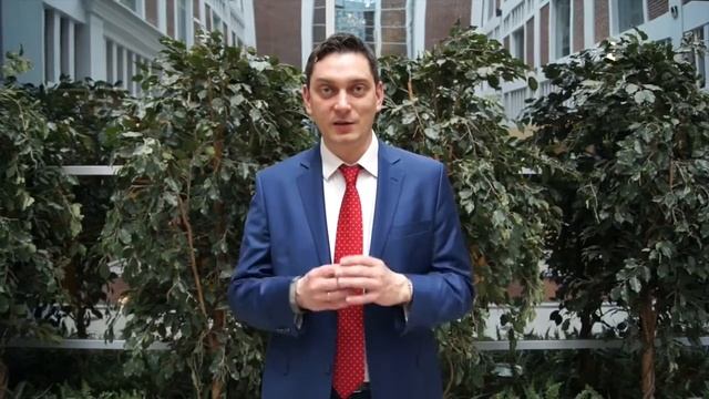 Мастер-класс Максима Батырева "45 татуировок менеджера" смотреть онлайн