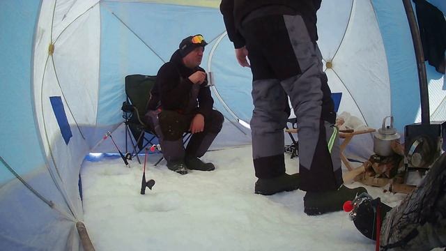 Новое озеро. Рыбалка, охота 04.04.2021 смотреть онлайн