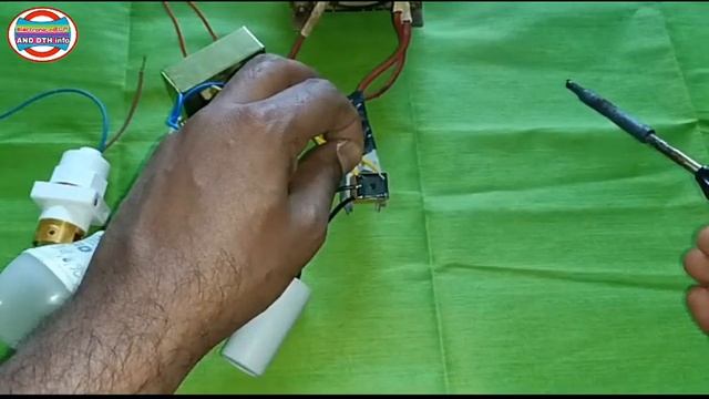 How to make 12v to 230v AC inverter without tranjister and rajistance easy make at home. смотреть онлайн