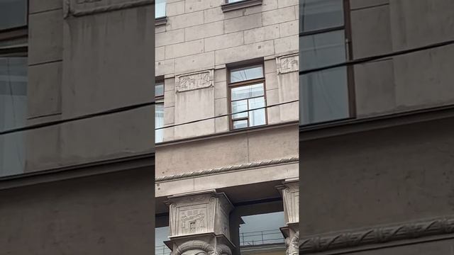 Знакомство с Египетским домом смотреть онлайн