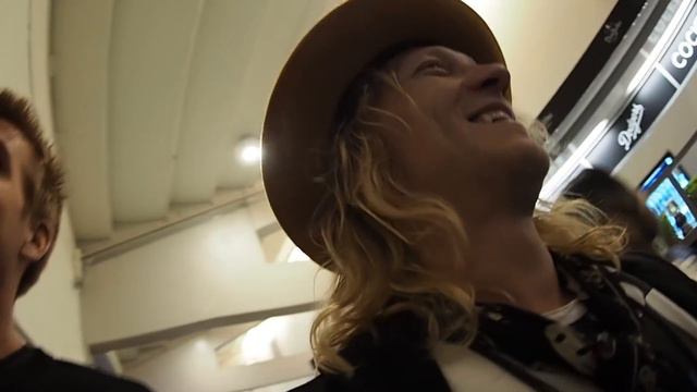 You Can't Backflip at Dodger's Stadium! смотреть онлайн