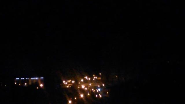 2 мая 22:55. Работает техника. Донецк. смотреть онлайн