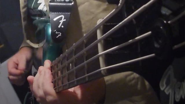 From The Ritz to the Rubble - Arctic Monkeys - Bass Cover смотреть онлайн