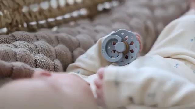 BIBS pacifiers | Boheme смотреть онлайн