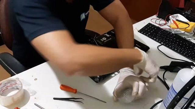 Restauração da Carcaça do notebook Acer смотреть онлайн