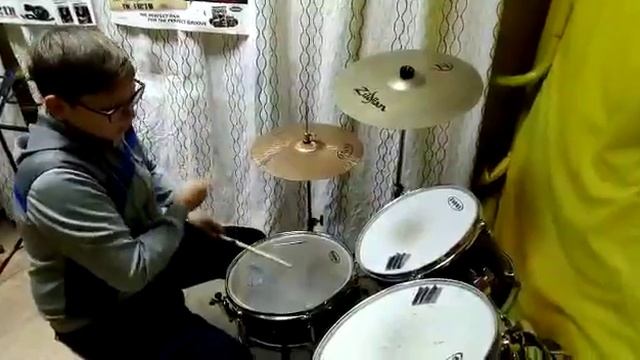 Играю на барабанах песню Linkin Park - Numb смотреть онлайн