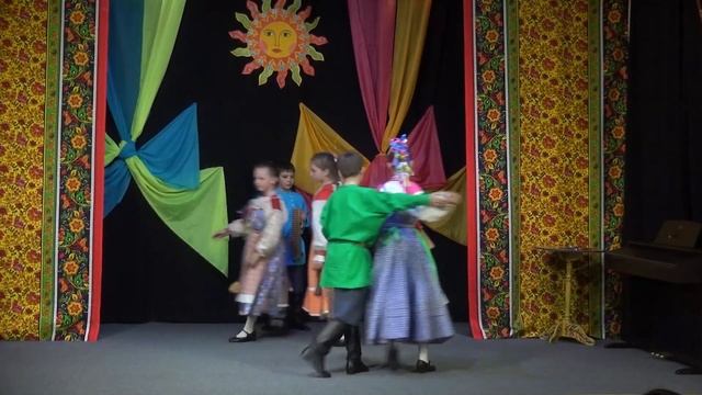 Образцовый фольклорный ансамбль "Жива" / "К нам весна пришла" смотреть онлайн