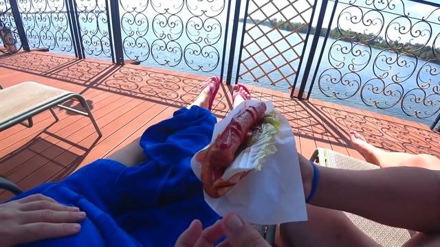 Не дают расслабиться.Активный отдых.Аквапарк ПАРУС смотреть онлайн