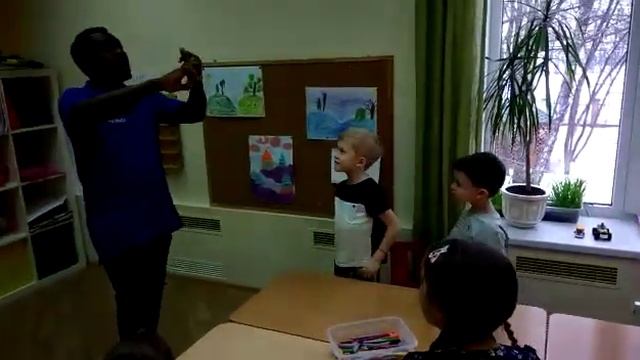 Английский язык в детском саду (г. Москва). Видео 1. Детский сад Островок www.ostrovokmsk.ru смотреть онлайн
