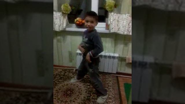 Маленький танцор Самир смотреть онлайн