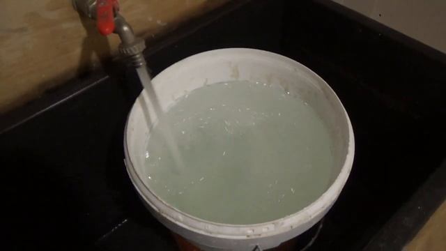 Штукатурка потолка. Работа со смесью | Ремонт квартир в Казани смотреть онлайн