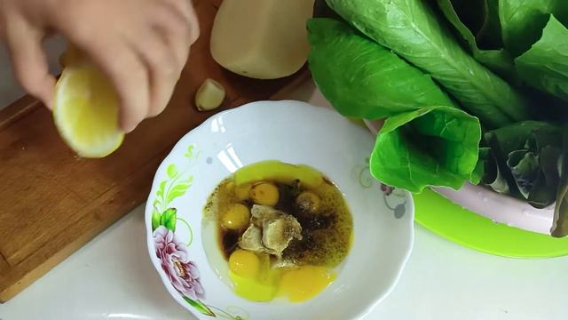 Салат Цезарь с курицей и авокадо. Праздник ВКУСА на вашей тарелке!!! смотреть онлайн