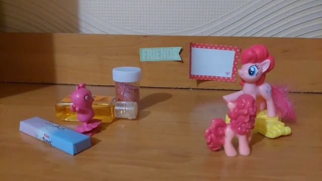 Разные семьи в торговых центрах-супер маркетов.Пони анимацыя игрушки смотреть онлайн