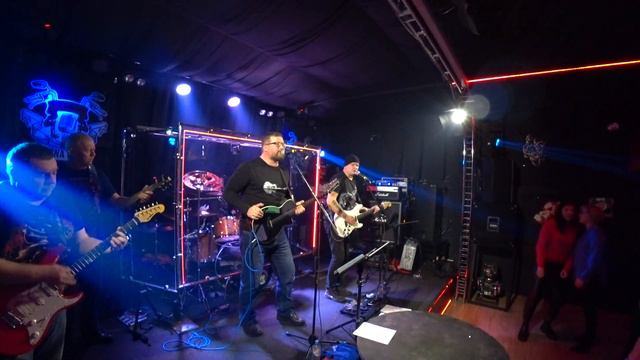 Мечтать / Тук-тук / Zona Bike смотреть онлайн