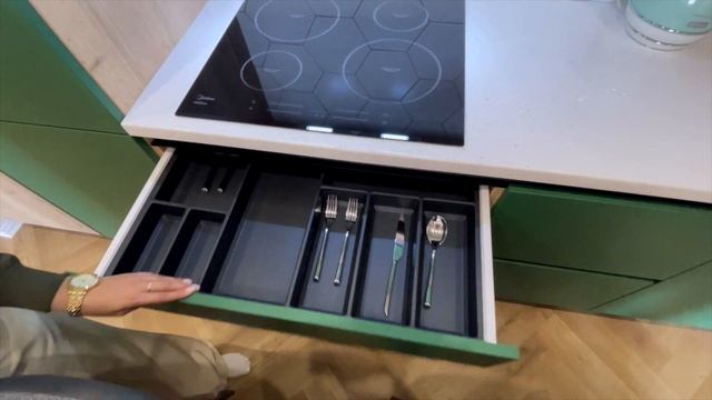 КУХНЯ НА ЗАКАЗ ЗА 400 ТЫСЯЧ | ПРОФИЛЬ GOLA | МАТОВАЯ ЭМАЛЬ + EGGER ФАСАДЫ смотреть онлайн