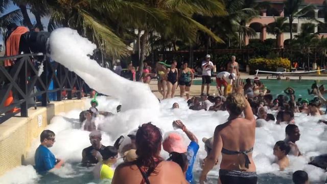 Schaumparty Im No Larimar Punta Cana