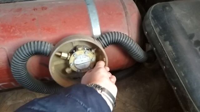 УАЗ 31512 моя история #29 как слить конденсат с редуктора ГБО смотреть онлайн