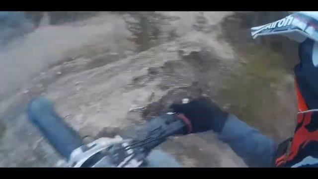 Wildout Ride in Desert With 150cc Pit Bike смотреть онлайн
