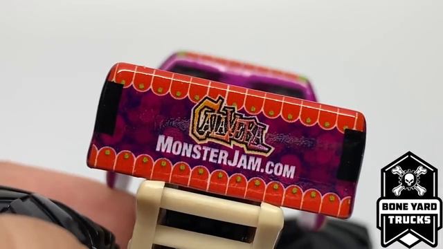 SPIN MASTER MONSTER JAM SERIES 14 | 1:64 SCALE смотреть онлайн