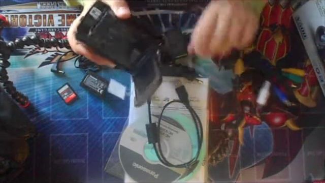 Unboxing - Panasonic HC-V500 & Jobi Gorillapod Magnetic смотреть онлайн