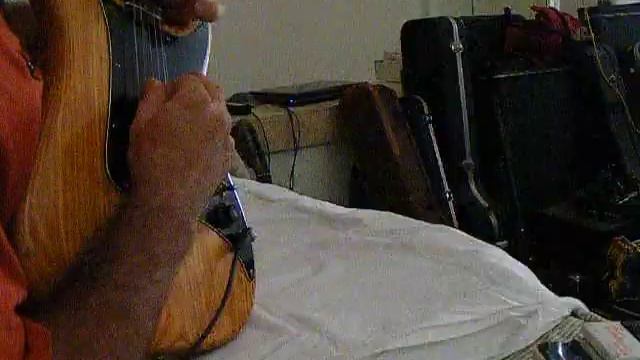Fender Lead 1 1981 proving neck is playable .AVI смотреть онлайн