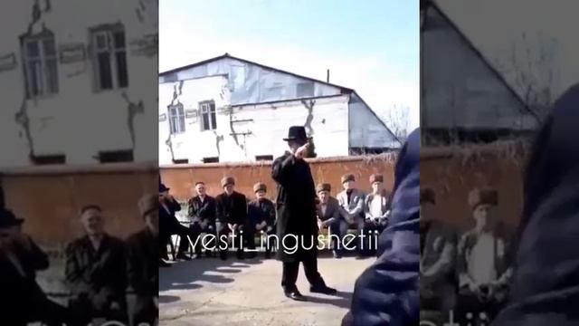 Ингушетия.Мурат Зязиков на похоронах Бембулата Богатырёва! смотреть онлайн