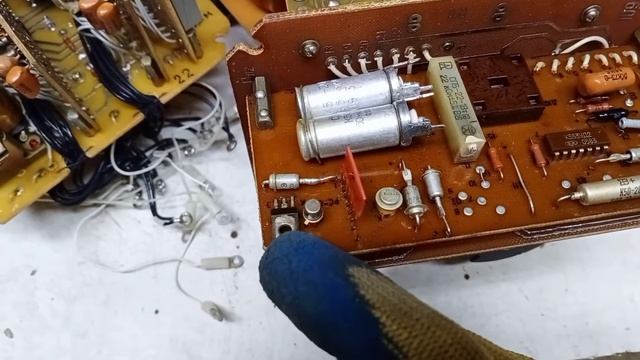 золото, палладий в преобразователях активной энергии,тока,напряжения