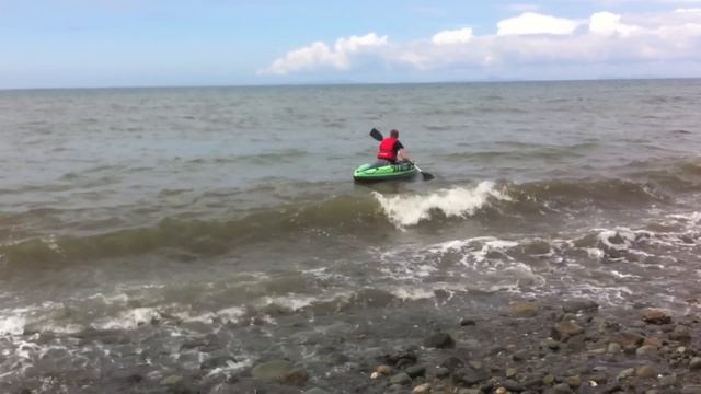 First Ever Sea Kayaking Fun! смотреть онлайн