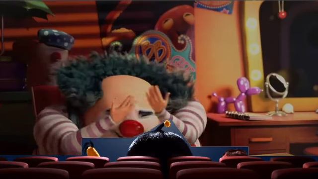 Angry Birds are Red, Chuck and Bomb, Watching Animal Crackers Trailer смотреть онлайн