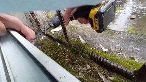 Мокнет стена у окна? Плесень... Разбираемся в причинах затекания воды в помещение Комбо всех фактор