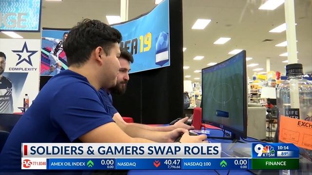 Pro E-sports gamers swap roles with Ft. Bliss soldiers смотреть онлайн