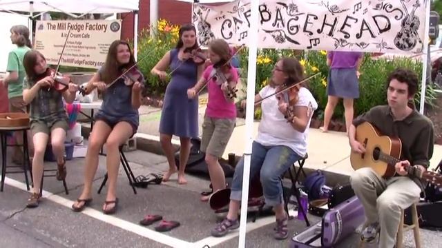 Road to Erogie/Frank's Reel - The Cabbageheads смотреть онлайн