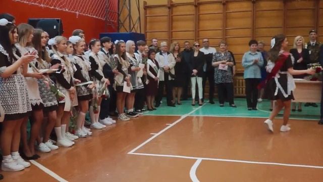 Последний звонок 11Б Гимназия№2 г.Пинск смотреть онлайн