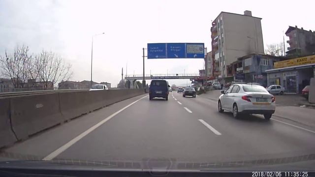 PHILIPS CVR108 Araç Kamerası Çekim Testi смотреть онлайн