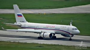 Ту-204-300 Трое братьев-близнецов. Самолеты на посадке в Сочи.