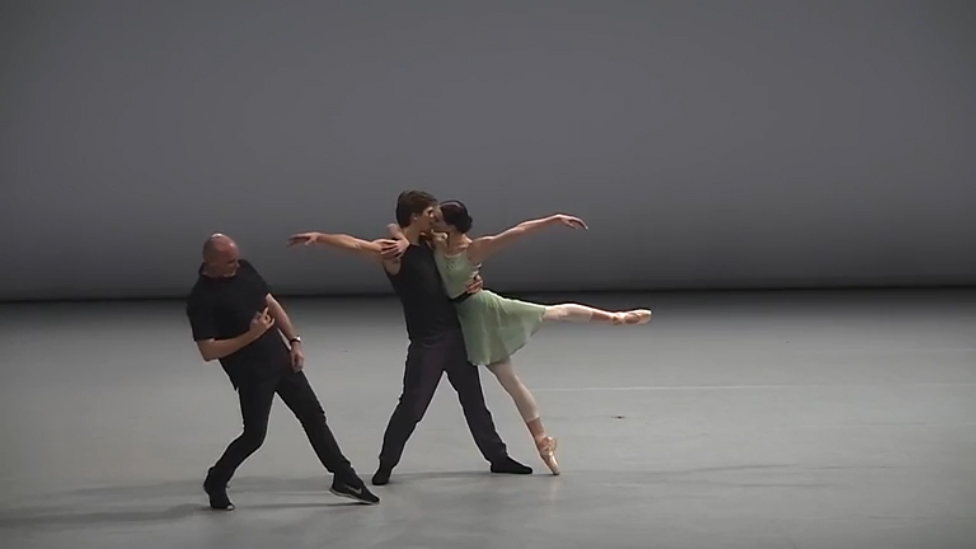 "Щелкунчик Компания" репетиция балета Жан-Кристофа Майо (Артем Овчаренко и Ольга Смирнова) смотреть онлайн