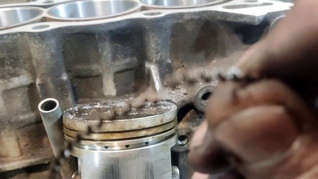 HONDA D15B.не на ней-задиры от сепаратора. смотреть онлайн