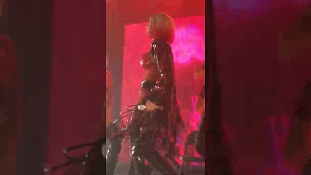 Iggy Azalea “Started” Live 7-19-19 смотреть онлайн