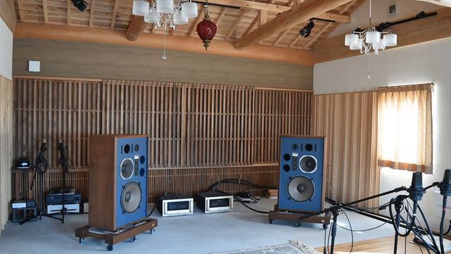 空気録音　Eric Clapton /Just One Night ～Double Trouble (1980日本武道館ライブ) смотреть онлайн