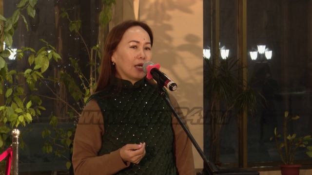 В столице Тувы презентовали памятник «Дерсу Узала» смотреть онлайн