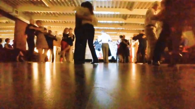 Милонга Chique! Альтернативный танцпол, DJ Евгений Морозов, 5 мая 2019 г. смотреть онлайн