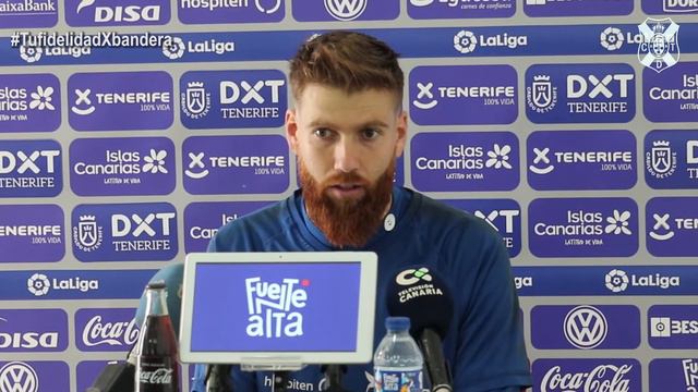 Rueda de prensa de Adrián Ortolá (18/2/2020) смотреть онлайн