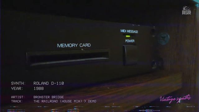 Vintage Synths: Roland D-110 (Performed by Bronster Bridge) смотреть онлайн