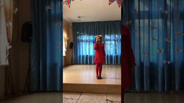 Кулакова Елизавета « Голубой вагон» смотреть онлайн