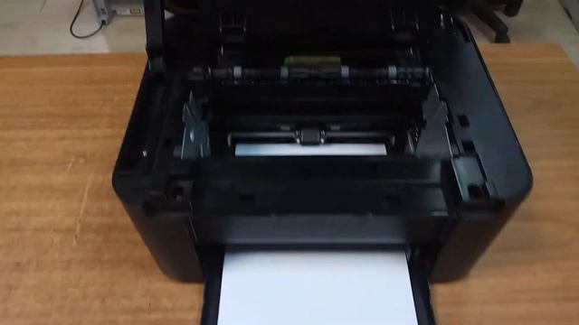 МФУ Samsung SCX-3205. Как достать картридж из Samsung SCX-3205. Картридж MLT-D104 смотреть онлайн