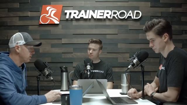 Pre-Race Nutrition Tips That Lower RPE - Ask a Cycling Coach Podcast 141 смотреть онлайн