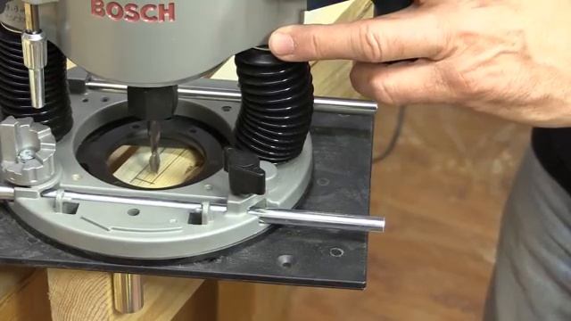 7 in 1 Router Jig / M.POWER CRB7 MK3 Router Base Review смотреть онлайн