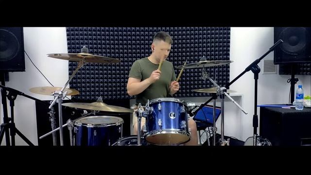 Три полоски drum cover смотреть онлайн