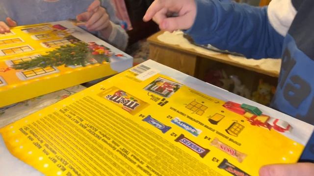 VLOG ? ОТКРЫЛИ СВОЮ МАСТЕРСКУЮ / УЕХАЛИ НА ВЫХОДНЫЕ В ДЕРЕВНЮ / БАНЯ смотреть онлайн