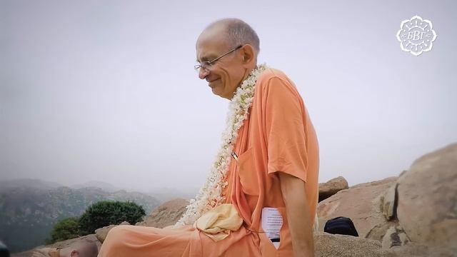 2015.11.23.2 - Место явления Ханумана (Хампи) - Бхакти Вигьяна Госвами смотреть онлайн